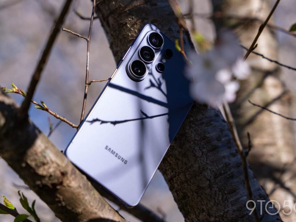 Samsung Galaxy S26 Ultra review 2026 Privacy Display f1.4 camera Snapdragon 8 Elite Gen 5